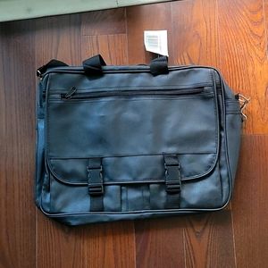 Black laptop bag -- Leather